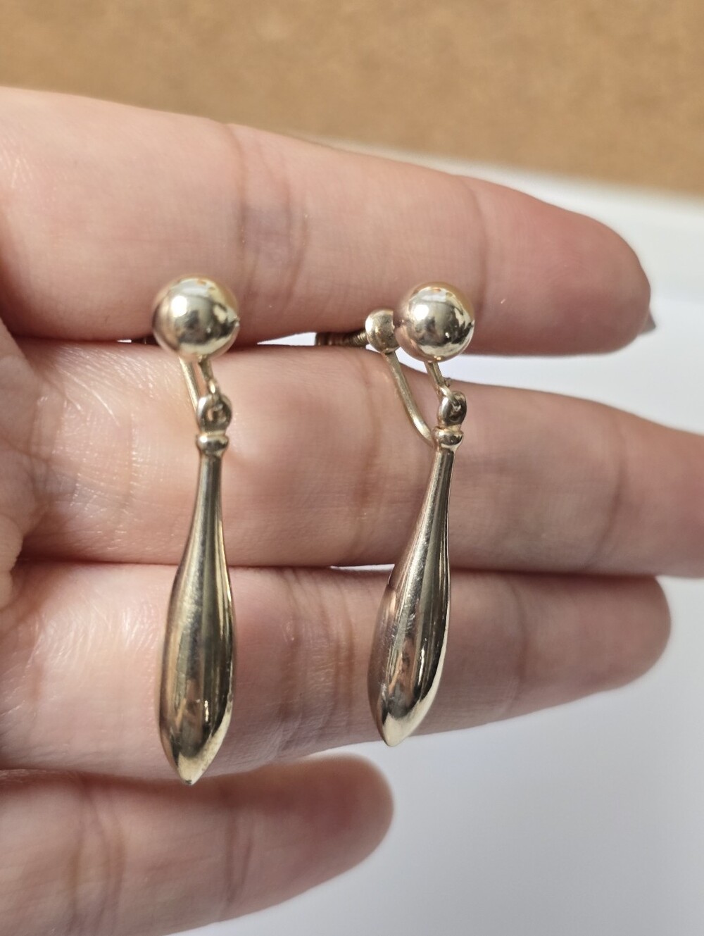 Vintage Polished Gold Drop Screw-back/Clip-On Earrings